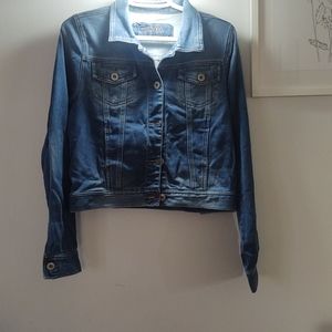 Short jean jacket